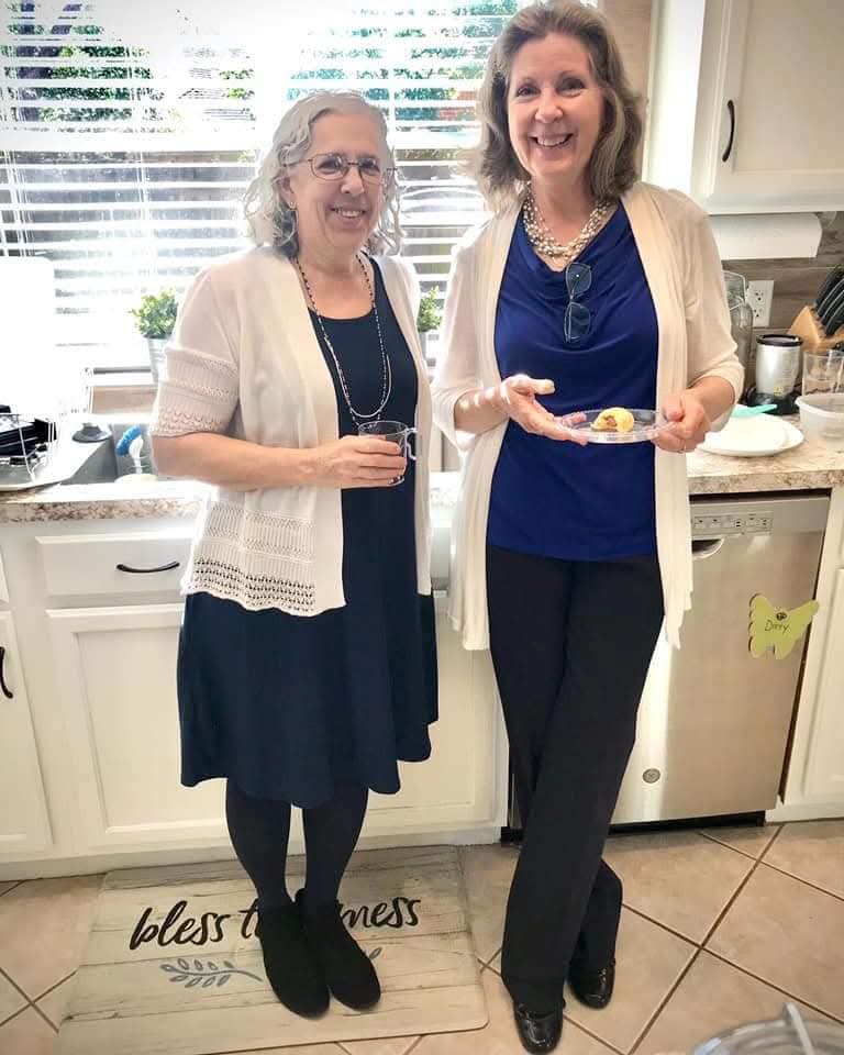 Kitchen company with a dear friend